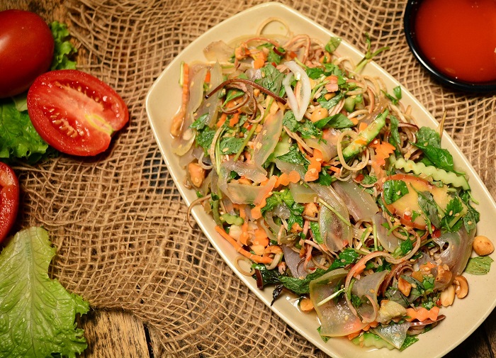 Đặc sản nộm da trâu